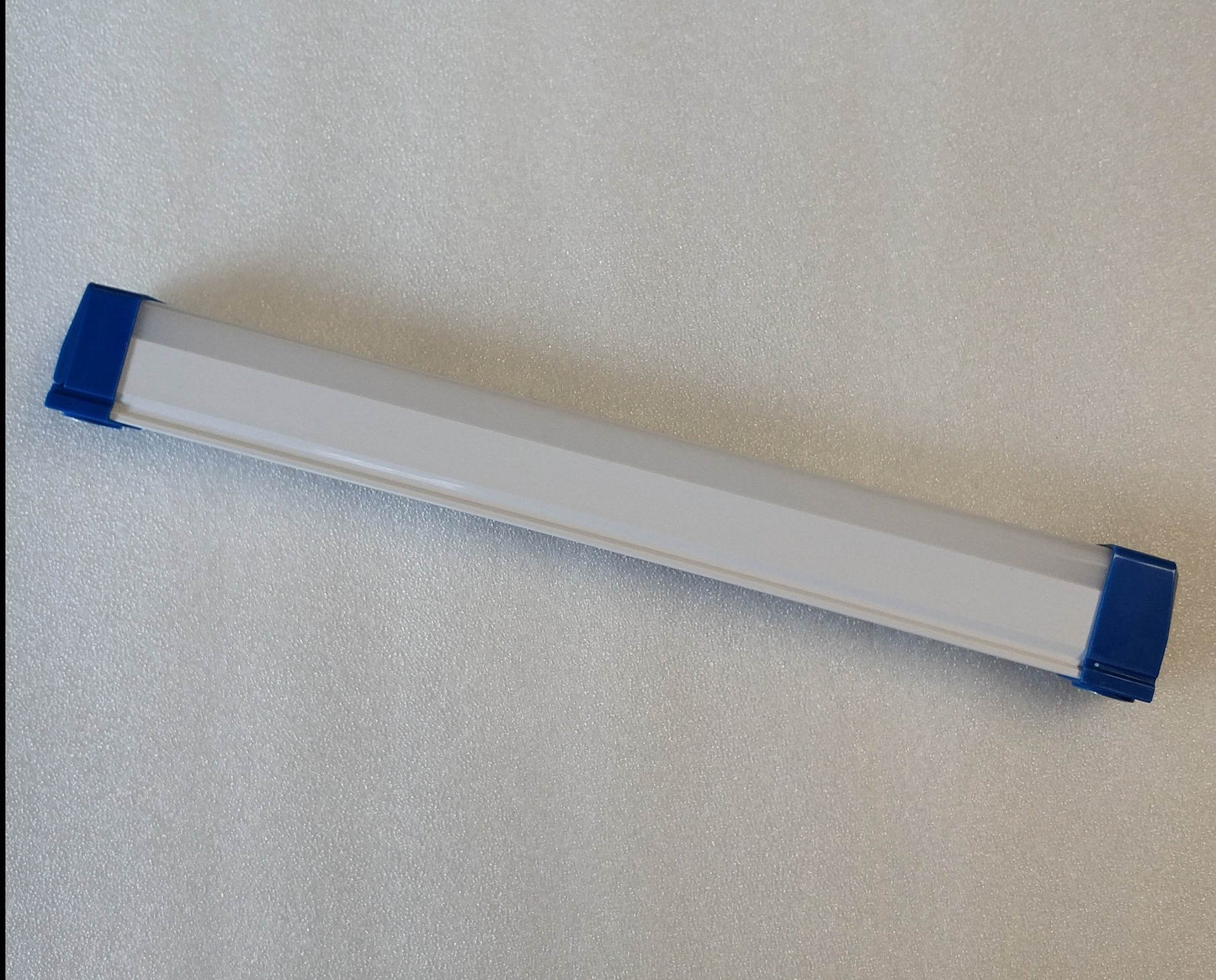 Rechargeable Portable LED Tube Light (72cm) - DMC Wholesale