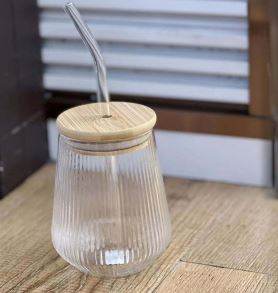 Ribbed Glass With Straw And Wooden Lid (430ml) - DMC Wholesale