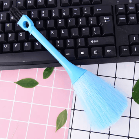 Fluffy Microfiber Delicate Duster (24cm) - Alt View